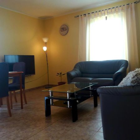 Apartments Angela Žbandaj Kültér fotó